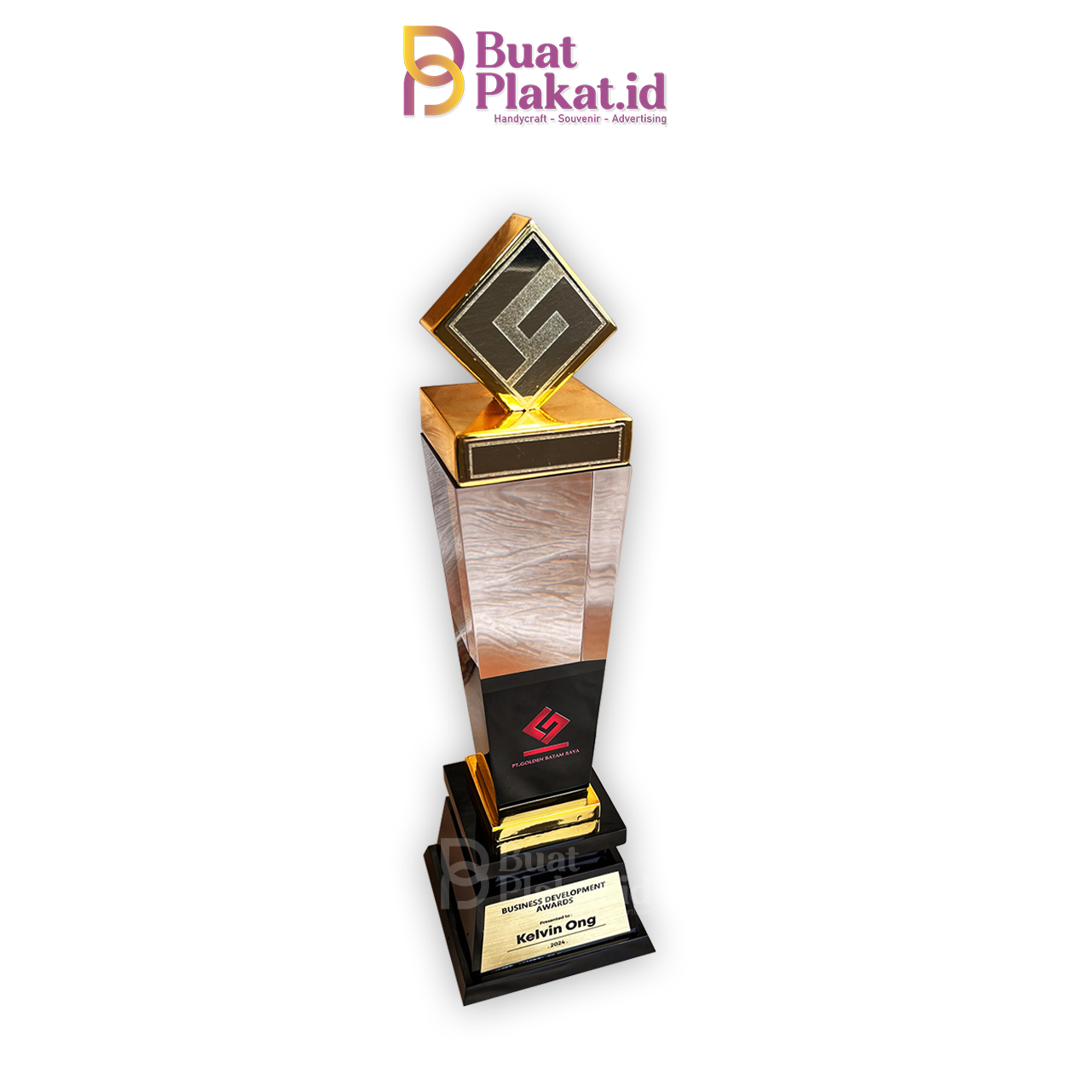 Trophy Timah Business Development Awards Golden Batam Raya